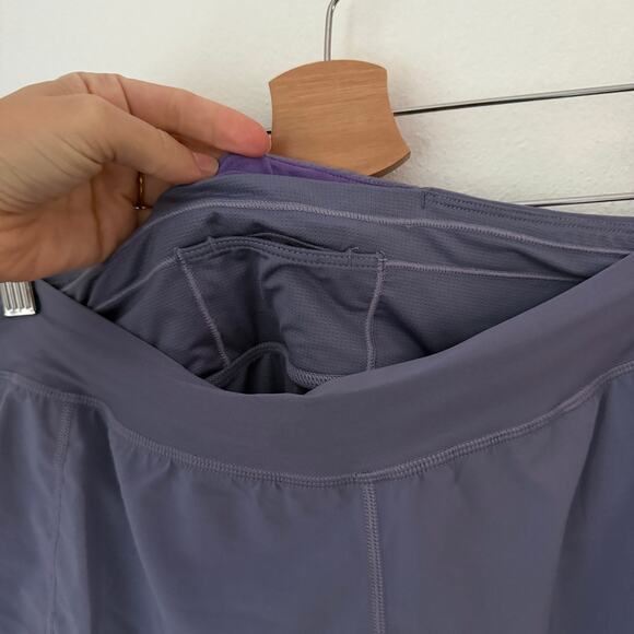 Janji Cadence 4” Active Running Shorts Sz Large - Picture 3 of 6